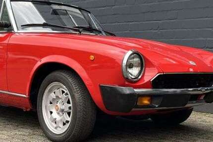Fiat 124 Spider 165.000 km 15.900 &euro; Mönchengladbach 41238