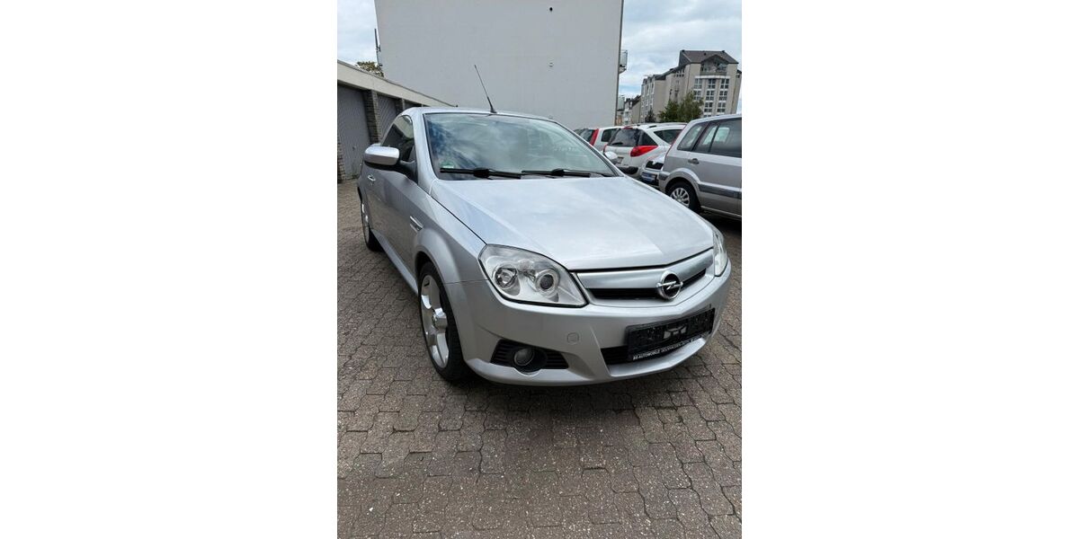 Opel Tigra 140.836 km 3.390 &euro; Mönchengladbach 41239