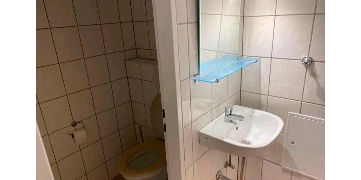 Gewerbeobjekt Düsseldorf Stadtmitte - 1.700&euro; | Angebot:23999996