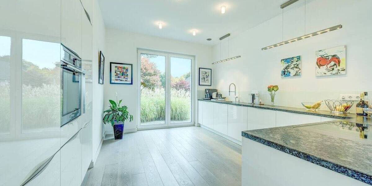 Einfamilienhaus Düsseldorf Angermund - 5 Zimmer, 314 m&sup2;, 1.890.000&euro; | Angebot:25776499