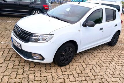 Dacia Sandero 143.000 km 5.200 &euro; Heinsberg 52525