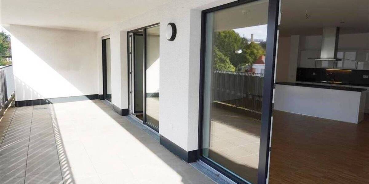 Zimmer Mönchengladbach Stadtmitte - 4 Zimmer, 128 m&sup2;, 1.714&euro; | Angebot:26453952