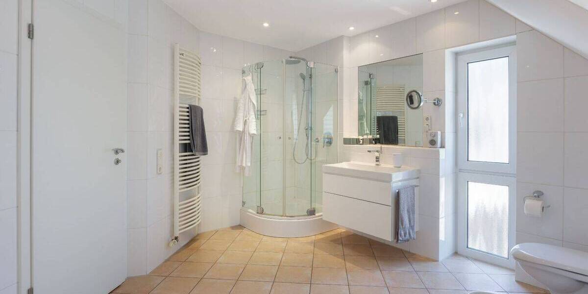 Einfamilienhaus Neuss Rosellen - 5 Zimmer, 196 m&sup2;, 940.000&euro; | Angebot:26840910