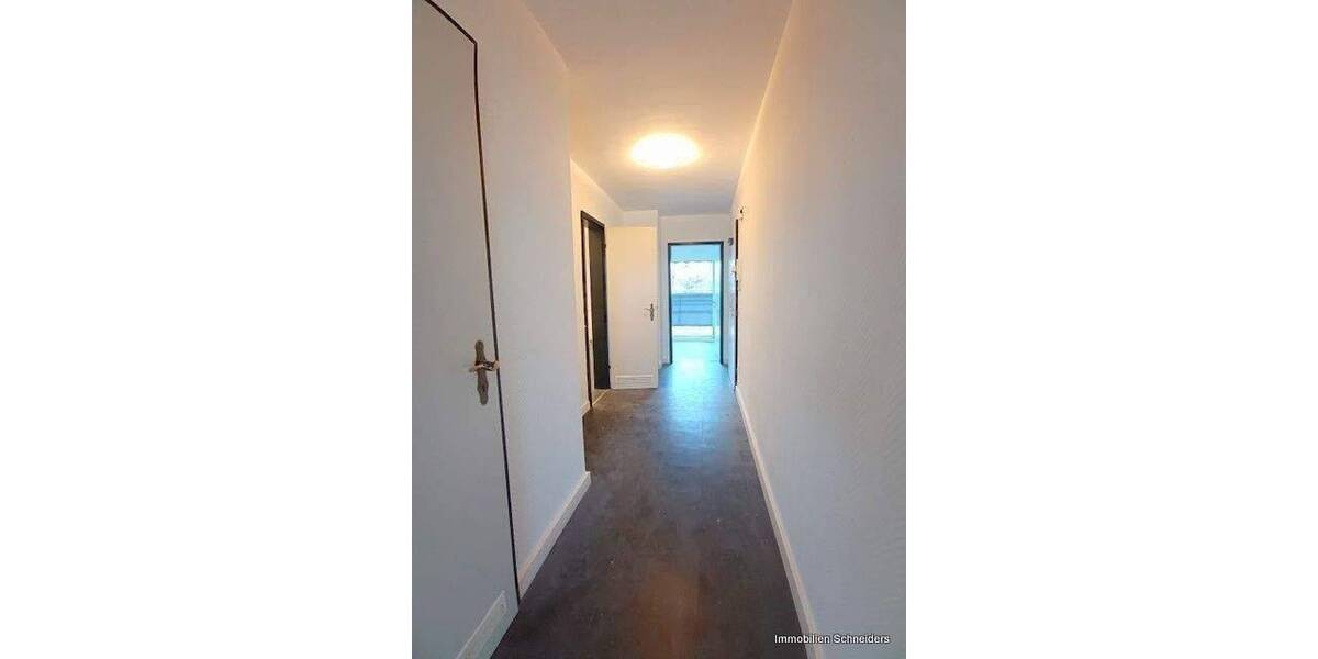 Etagenwohnung Krefeld Cracau - 2 Zimmer, 64 m&sup2;, 580&euro; | Angebot:26916850
