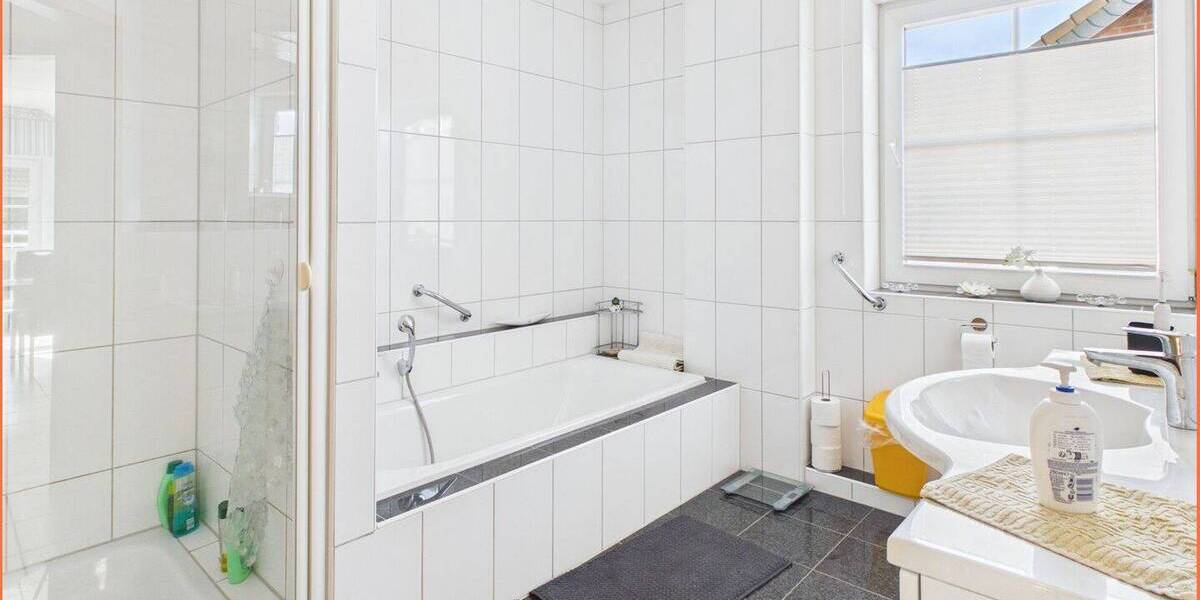 Doppelhaushälfte Erkelenz / Lövenich Lövenich - 4 Zimmer, 138 m&sup2;, 329.000&euro; | Angebot:26786628