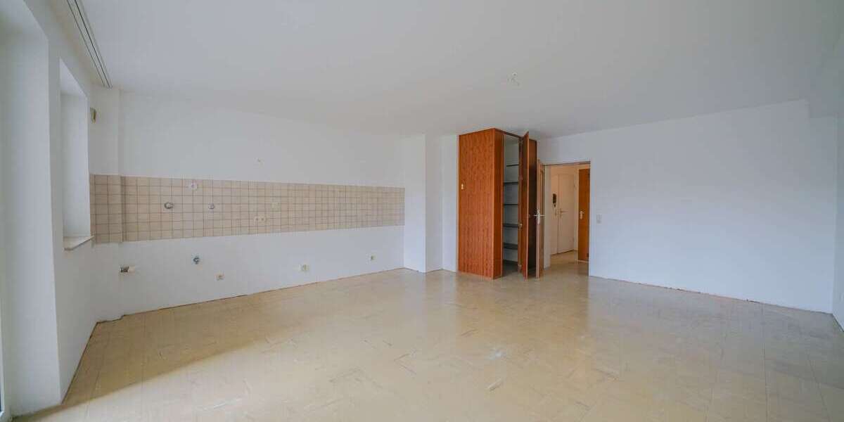 Etagenwohnung Düsseldorf Stadtbezirk 3 - 2 Zimmer, 58 m&sup2;, 590&euro; | Angebot:26085787