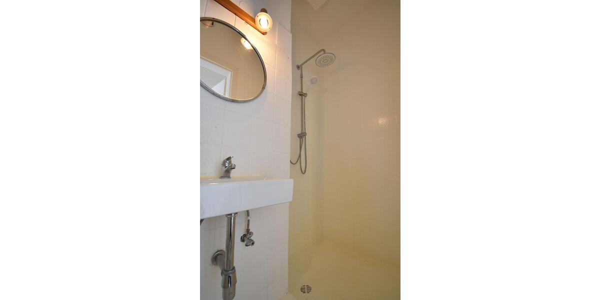 Etagenwohnung Krefeld - 1 Zimmer, 36 m&sup2;, 450&euro; | Angebot:24597548