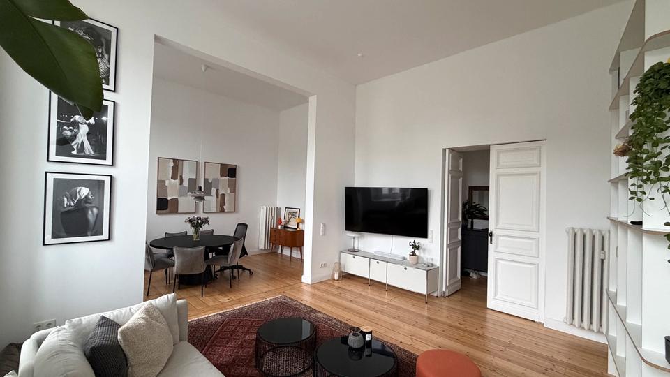 Etagenwohnung Düsseldorf Stadtbezirk 3 - 2.5 Zimmer, 124 m&sup2;, 2.260&euro; | Angebot:26582022