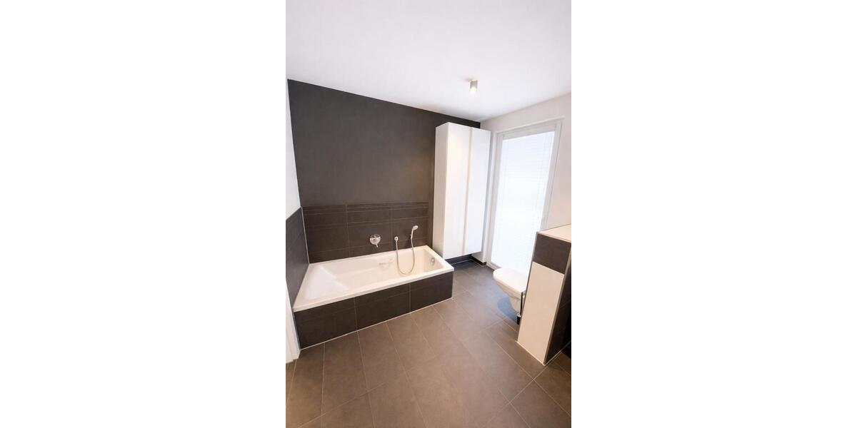 Doppelhaushälfte Mönchengladbach West - 4 Zimmer, 120 m&sup2;, 720.000&euro; | Angebot:25254770