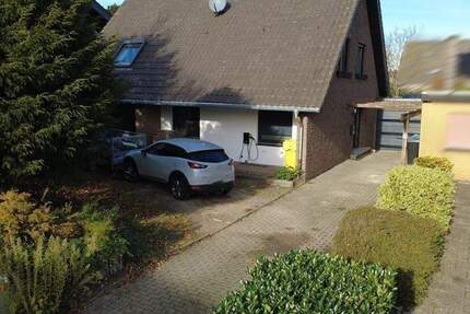 Haus Brüggen Brüggen - 7 Zimmer, 167 m&sup2;, 2.450&euro; | Angebot:25692836