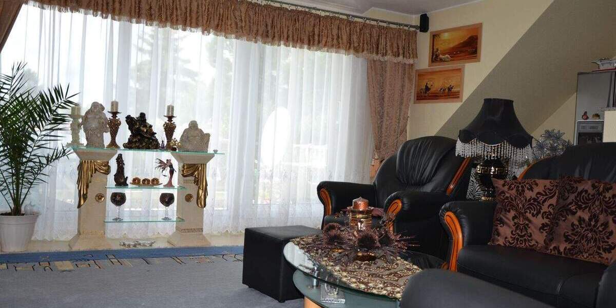 Etagenwohnung Düsseldorf Unterrath - 4 Zimmer, 99 m&sup2;, 1.450&euro; | Angebot:25970683