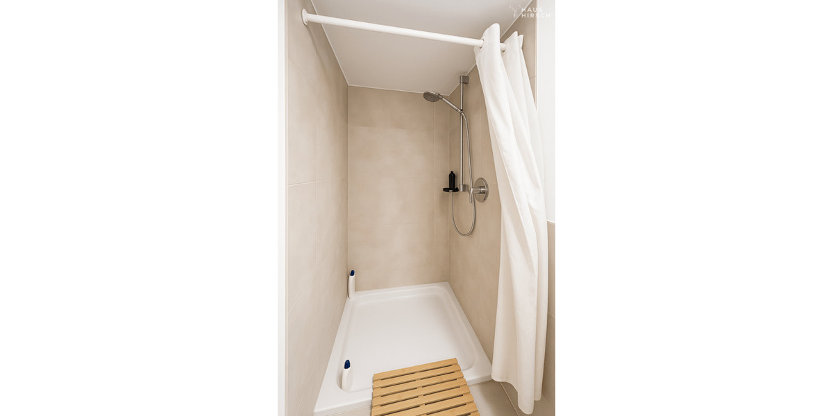 Etagenwohnung Düsseldorf Oberbilk - 2 Zimmer, 42 m&sup2;, 285.000&euro; | Angebot:25804144