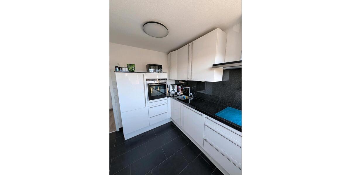 Etagenwohnung Krefeld Fischeln - 2 Zimmer, 83 m&sup2;, 319.000&euro; | Angebot:25757599