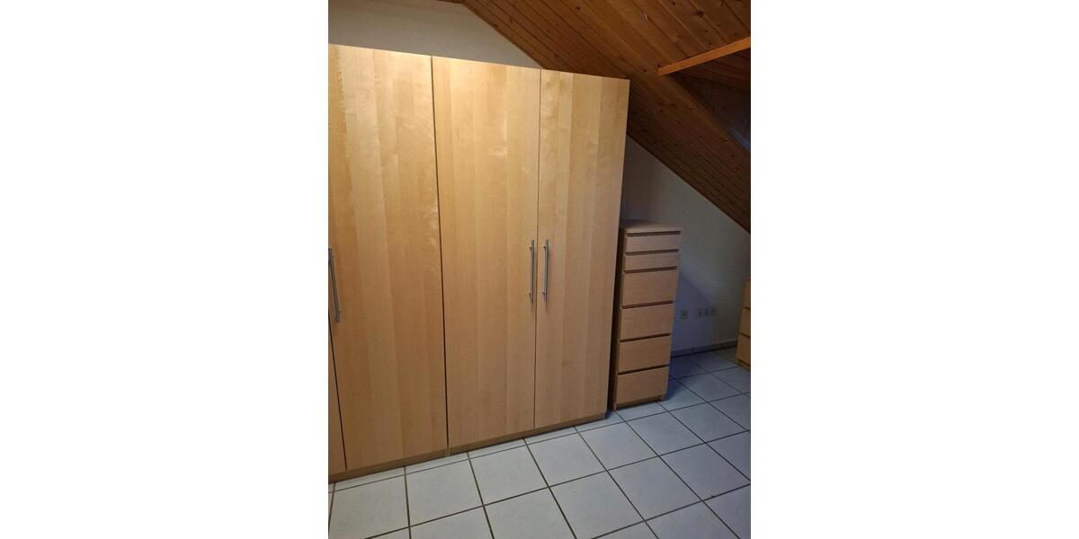 Dachgeschoßwohnung Mönchengladbach West - 2 Zimmer, 58 m&sup2;, 582&euro; | Angebot:25907531