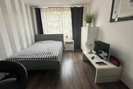 Wohnung Düsseldorf Pempelfort - 1 Zimmer, 33 m&sup2;, 895&euro; | Angebot:25635921