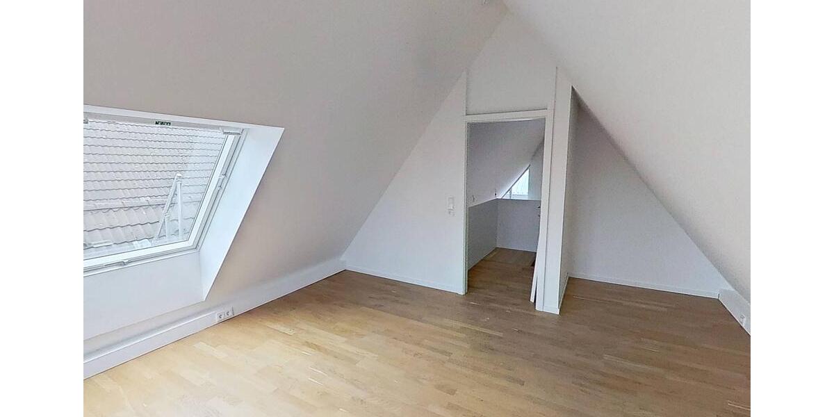 Etagenwohnung Mönchengladbach - 3 Zimmer, 148 m&sup2;, 854&euro; | Angebot:24473962