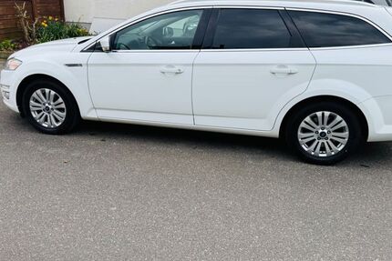 Ford Mondeo 258.000 km 4.200 &euro; Mönchengladbach 41065