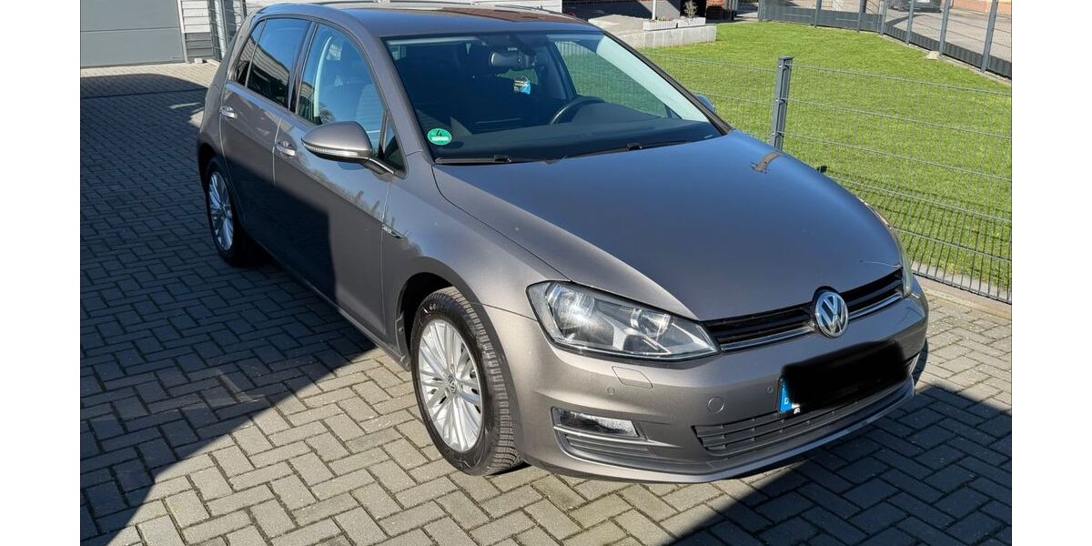 VW Golf 72.000 km 10.650 &euro; Heinsberg 52525