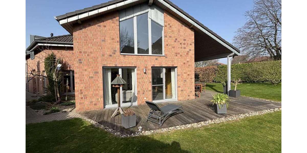 Einfamilienhaus Wassenberg - 9 Zimmer, 339 m&sup2;, 950.000&euro; | Angebot:26032632