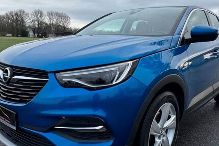 Opel Grandland (X) 104.000 km 13.990 &euro; Viersen 41749