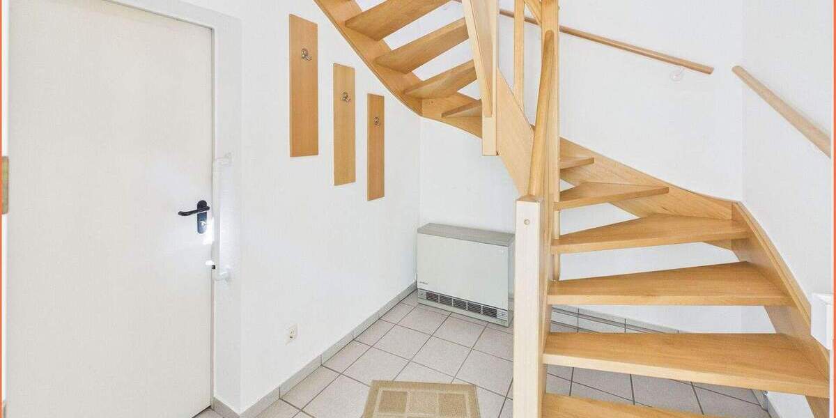 Mehrfamilienhaus, Wohnhaus Hückelhoven / Brachelen Brachelen - 7 Zimmer, 186 m&sup2;, 279.000&euro; | Angebot:25876977