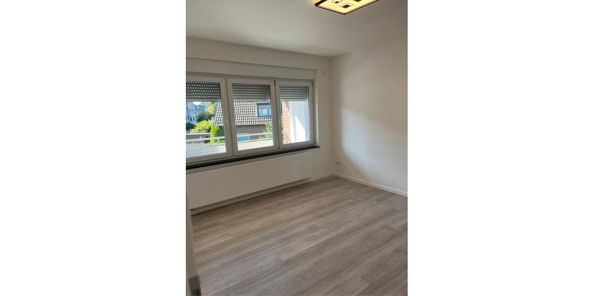 Etagenwohnung Nettetal - 3 Zimmer, 66 m&sup2;, 730&euro; | Angebot:26545962