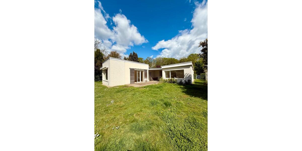 Bungalow Mönchengladbach Süd - 6 Zimmer, 178 m&sup2;, 2.000&euro; | Angebot:26227270