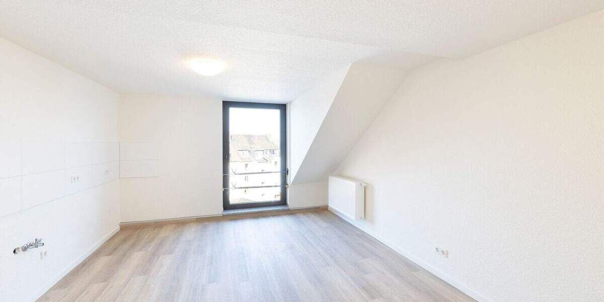 Etagenwohnung Düsseldorf Flingern Nord - 2 Zimmer, 82 m&sup2;, 1.360&euro; | Angebot:25745721