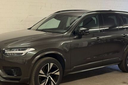Volvo XC90 61.098 km 47.500 &euro; Düsseldorf 40468