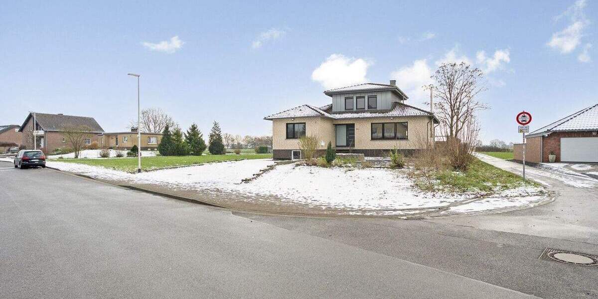 Einfamilienhaus Heinsberg / Kempen Kempen - 7 Zimmer, 139 m&sup2;, 295.000&euro; | Angebot:25802778