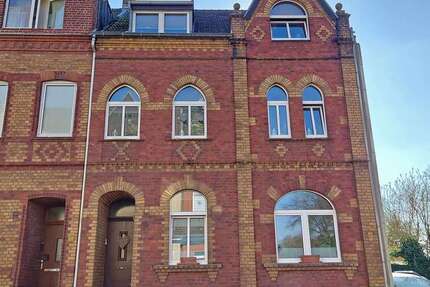 Haus Mönchengladbach Nord - 7 Zimmer, 148 m&sup2;, 275.000&euro; | Angebot:24791302