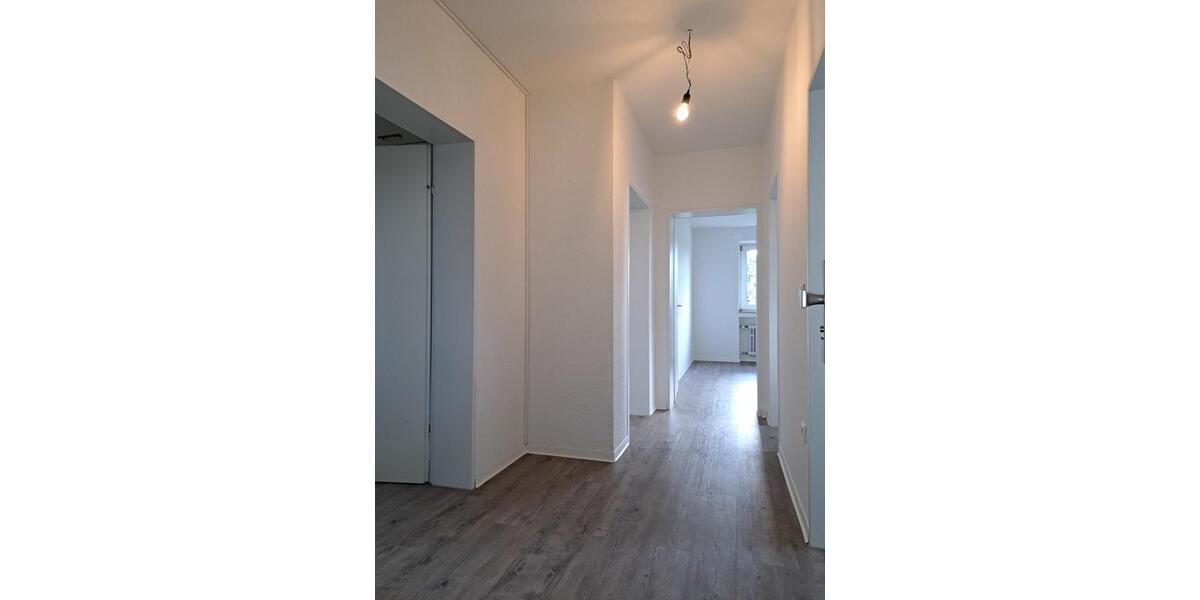 Etagenwohnung Krefeld Gellep-Stratum - 2 Zimmer, 60 m&sup2;, 654&euro; | Angebot:25770298