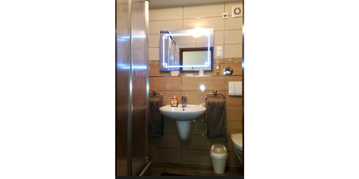 Erdgeschoßwohnung Düsseldorf Düsseltal - 2 Zimmer, 70 m&sup2;, 1.300&euro; | Angebot:26699412