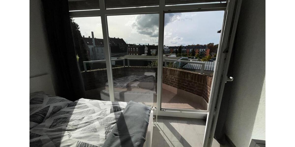 Etagenwohnung Krefeld - 1 Zimmer, 32 m&sup2;, 380&euro; | Angebot:26026049