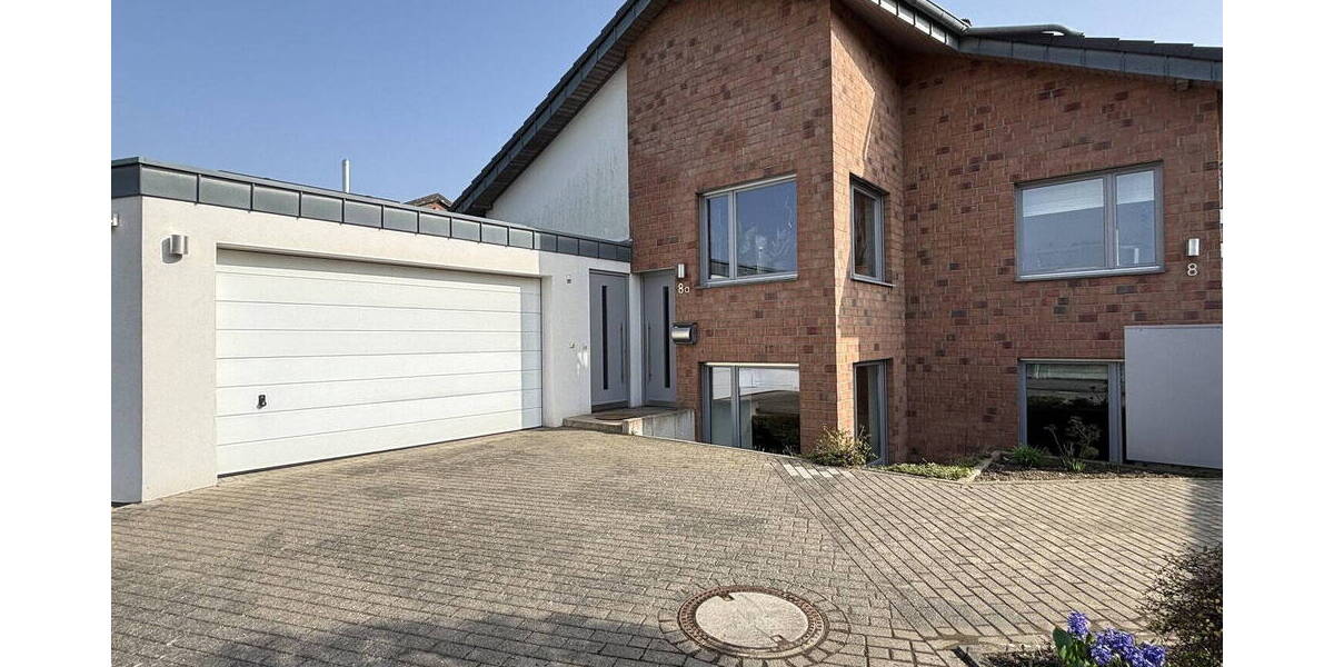 Einfamilienhaus Wassenberg - 9 Zimmer, 339 m&sup2;, 950.000&euro; | Angebot:26027509