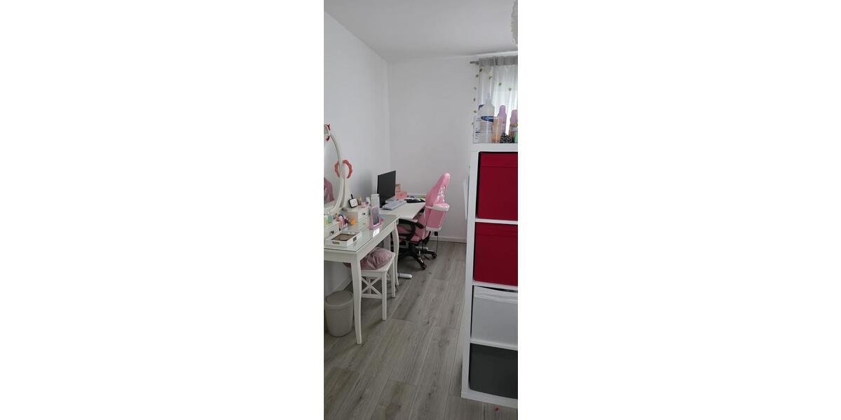 Etagenwohnung Heinsberg - 4 Zimmer, 117 m&sup2;, 1.080&euro; | Angebot:25830169