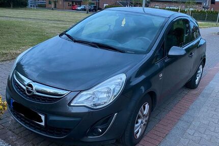 Opel Corsa 184.000 km 2.700 &euro; Neuss 41466