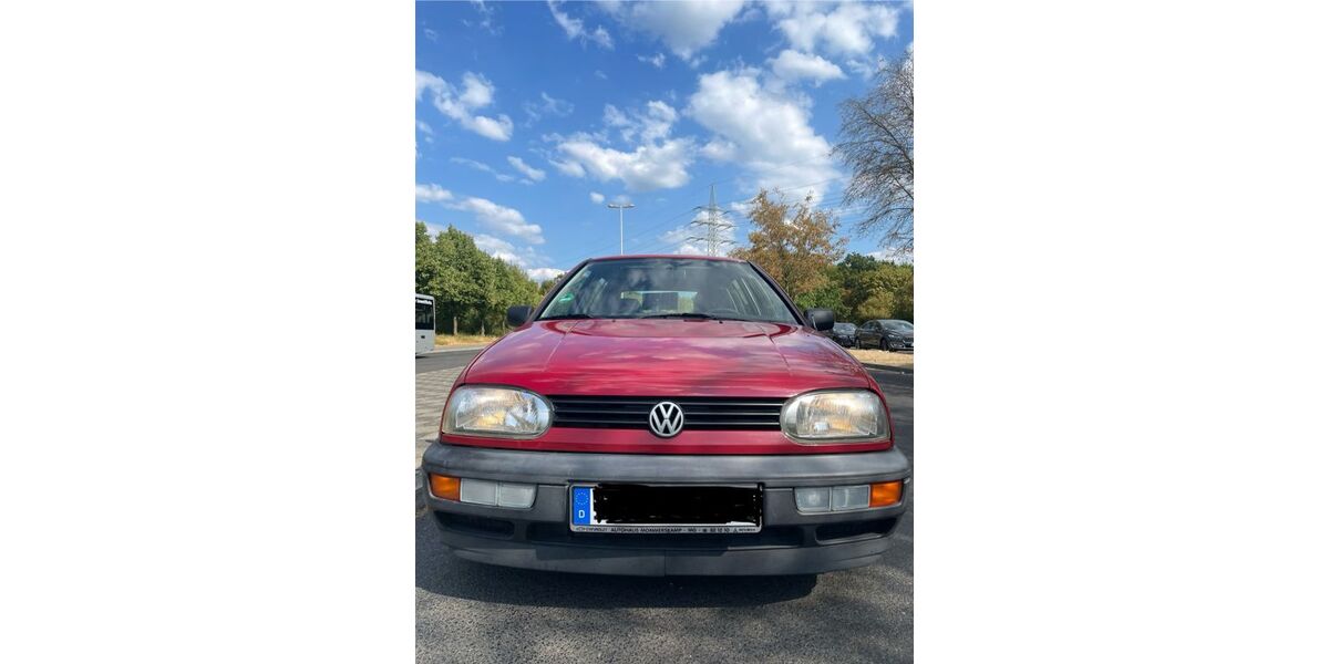 VW Golf 158.000 km 1.999 &euro; Düsseldorf 40591