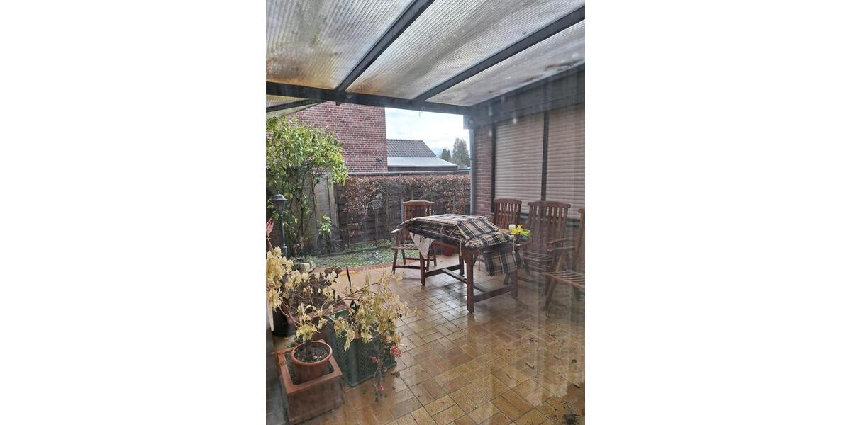 Bungalow Hückelhoven - 6 Zimmer, 110 m&sup2;, 290.000&euro; | Angebot:25960739