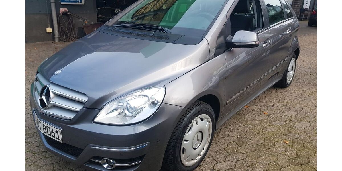 Mercedes-Benz B 200 174.000 km 6.999 &euro; Düsseldorf 40231