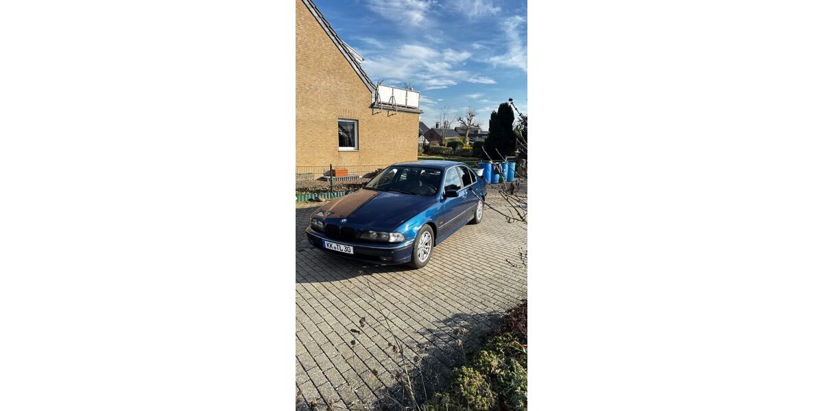 BMW 523 175.000 km 3.500 &euro; Viersen 41749
