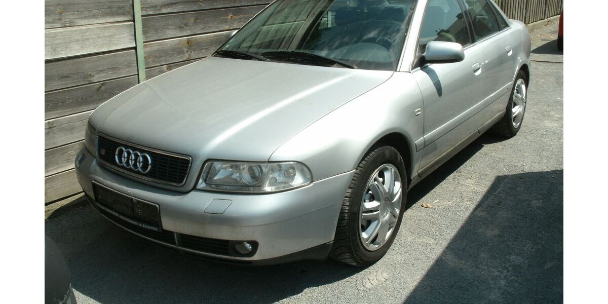 Audi A4 272.110 km 999 &euro; Viersen 41747