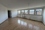 KOMPAKT, HELL UND KOMFORTABEL - Dachgeschoßwohnung Düsseldorf Stadtbezirk 3 | Angebot:26866080