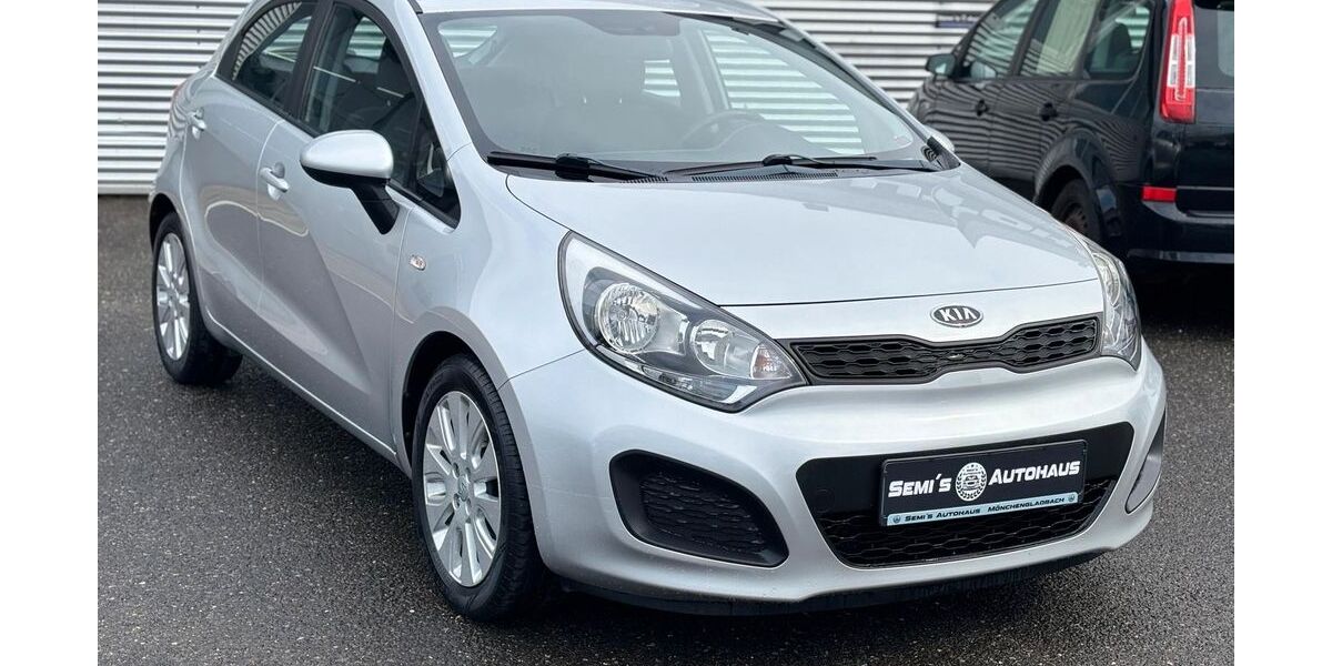 Kia Rio 88.606 km 6.999 &euro; Mönchengladbach 41238