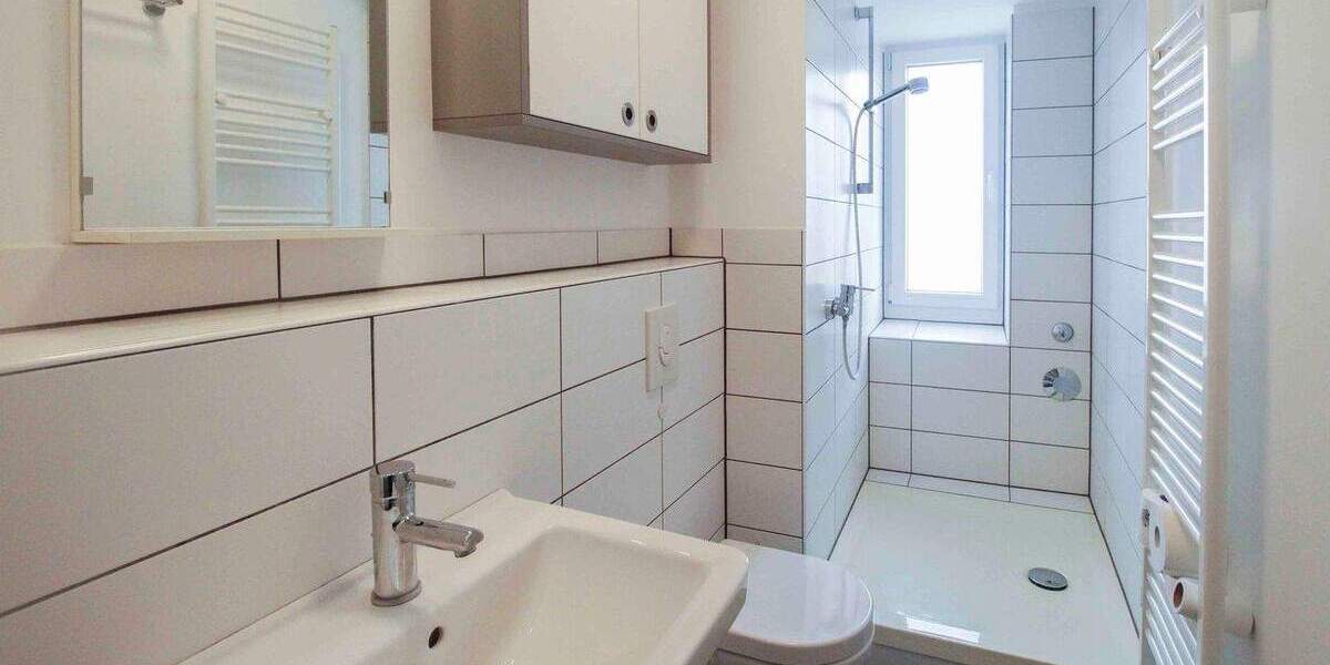 Einfamilienhaus Düsseldorf Bilk - 3 Zimmer, 369.000&euro; | Angebot:25654363