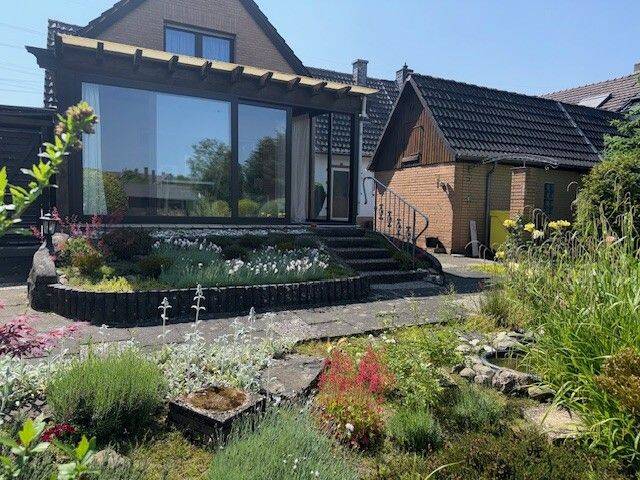 Mehrfamilienhaus, Wohnhaus Neuss Reuschenberg - 7 Zimmer, 158 m&sup2;, 469.000&euro; | Angebot:26835576