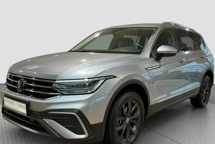 VW Tiguan Allspace 6.390 km 39.745 &euro; Neuss 41469