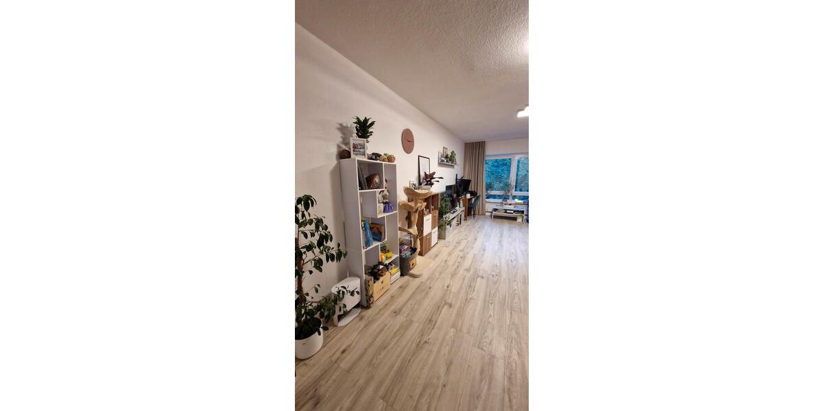 Etagenwohnung Neuss Furth-Mitte - 3 Zimmer, 68 m&sup2;, 245.000&euro; | Angebot:26997623