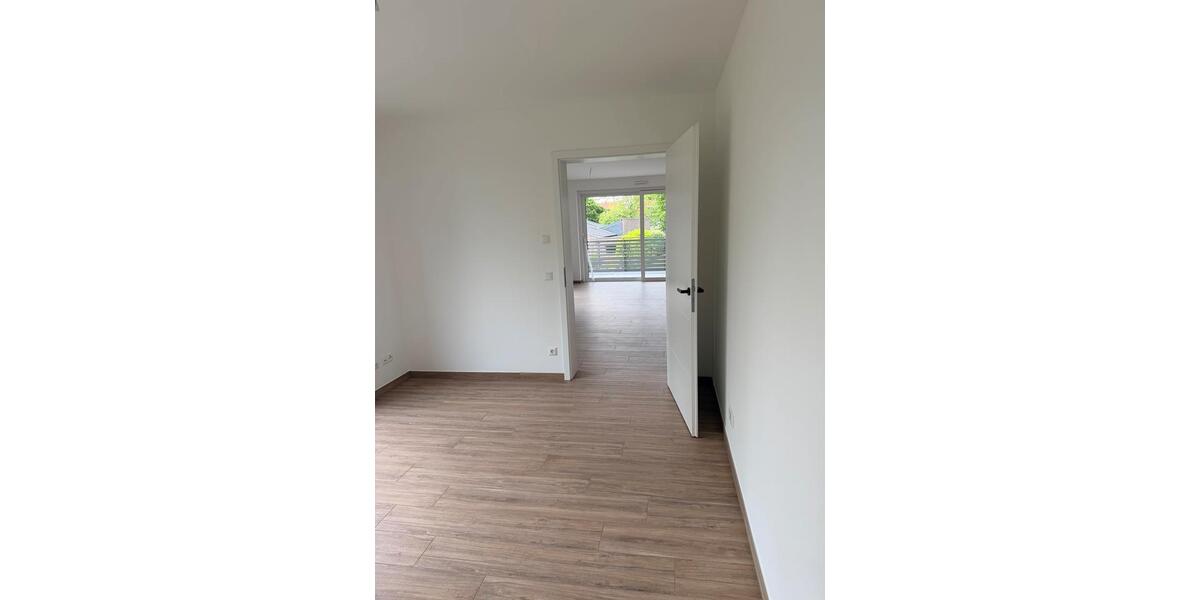 Erdgeschoßwohnung Niederkrüchten - 2 Zimmer, 68 m&sup2;, 1.000&euro; | Angebot:26613531