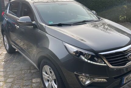 Kia Sportage 93.000 km 11.490 &euro; Mönchengladbach 41063